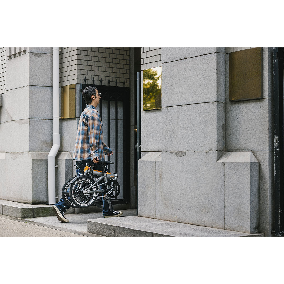 店頭受取限定 電動自転車 スポーツ ダホン K-FORTH ケーフォース 16インチ 5Ah 2026 DAHON 電動アシスト自転車 [26 K-FORTH]